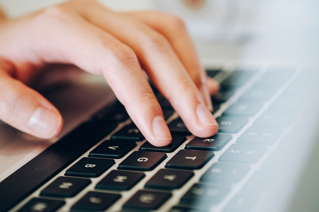 Lire la suite à propos de l’article Les meilleurs générateurs d&rsquo;images IA pour créer du contenu vectoriel